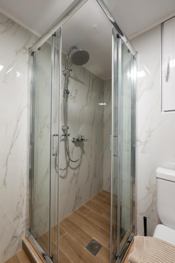 סלוניקי Ikos Central Spacious Apartment מראה חיצוני תמונה